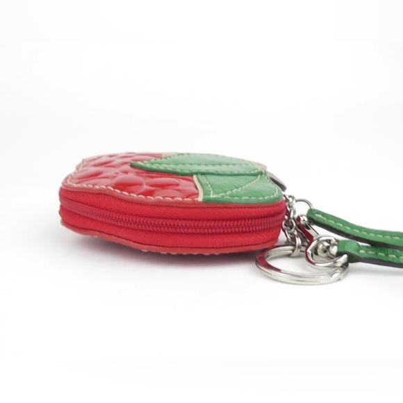 EUC Coach Vintage Signature Red Apple Coin Purse Patent Leather Wristlet - Picture 4 of 12